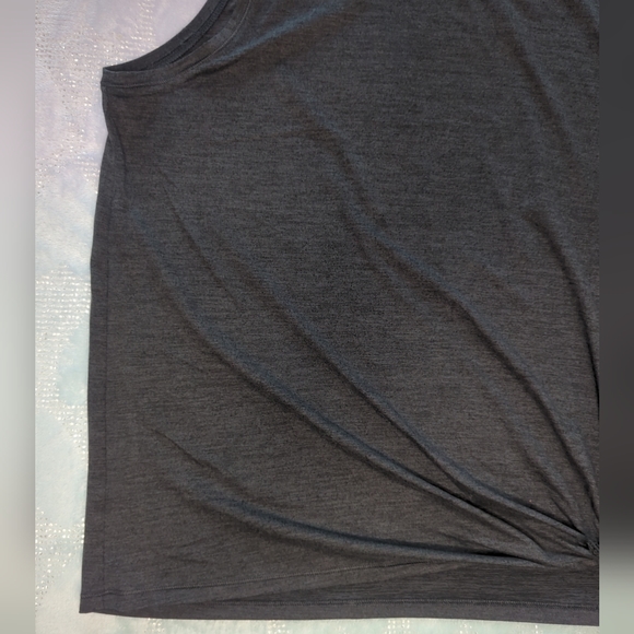 Yogalicious Lux Sleeveless Top With Side Knot. Black, Size XXL - Picture 6 of 13